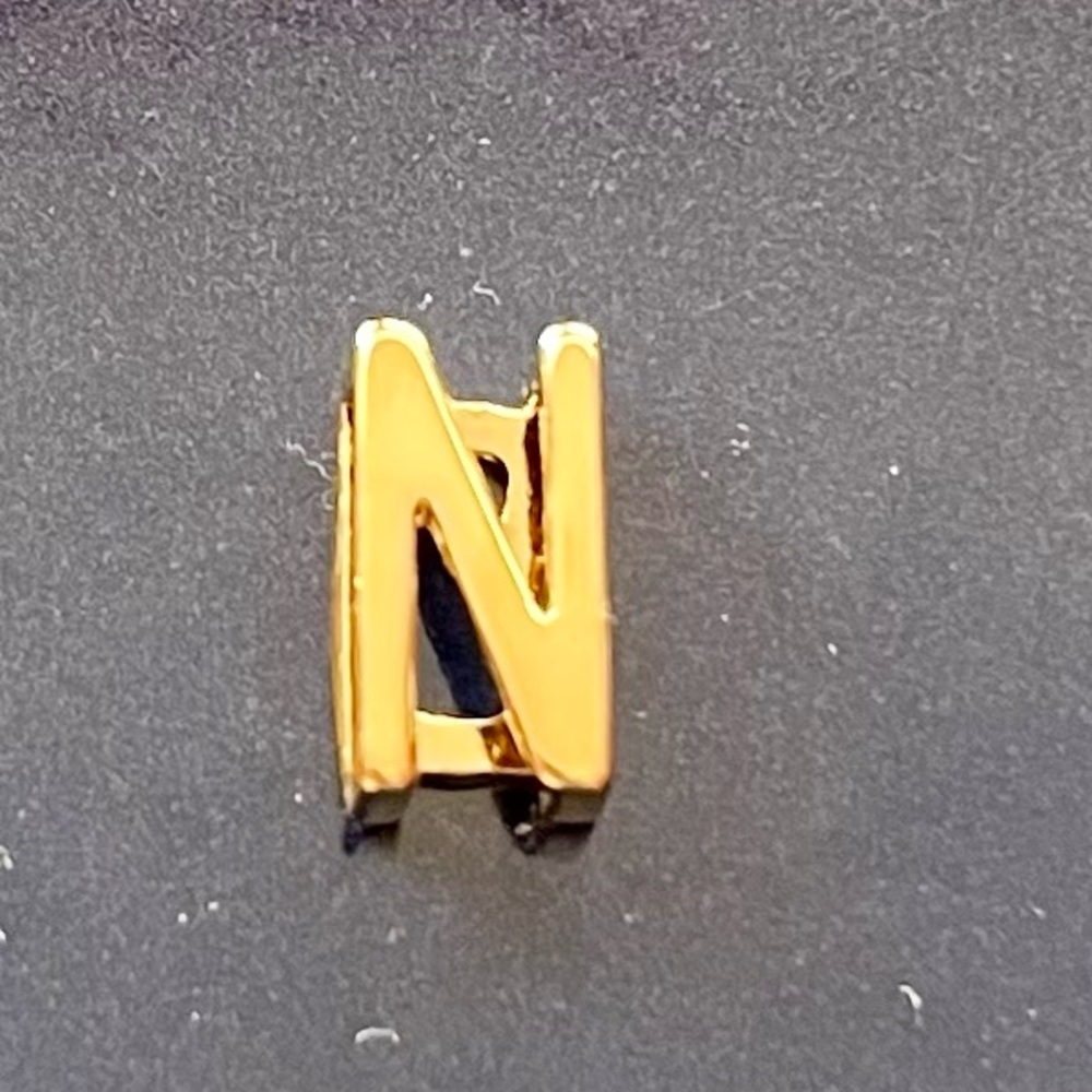 KEEP Collective - charm "N" (gold)